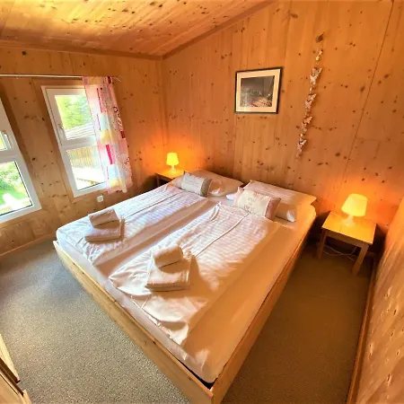 Chalet Chalet / Urige Stamperlhuette Auf Ue. 1250m+dampfbad Hohentauern