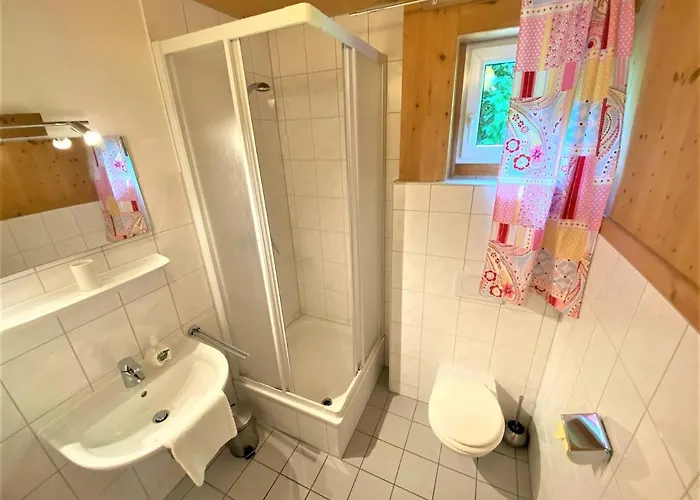 Chalet / Urige Stamperlhuette Auf Ue. 1250m+dampfbad