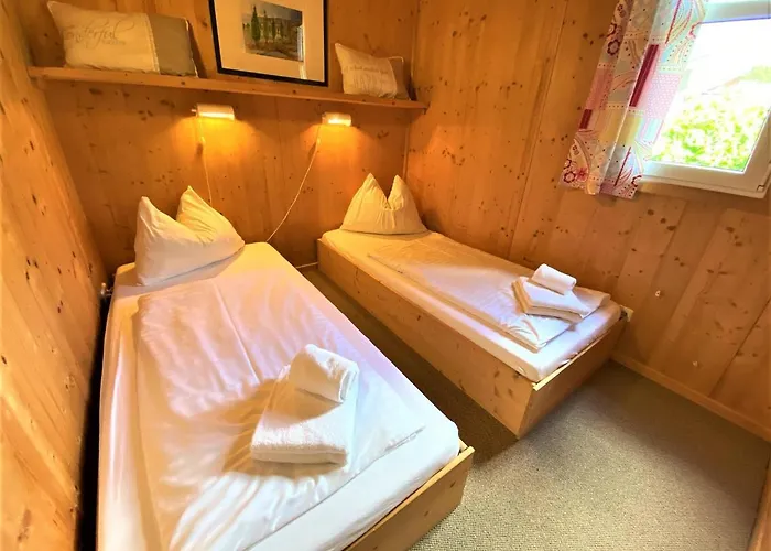 Chalet / Urige Stamperlhuette Auf Ue. 1250m+dampfbad * هوهنتاورن