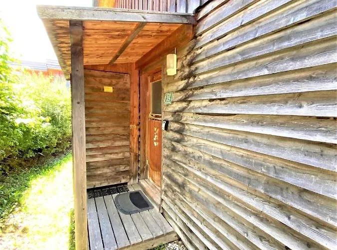 Chalet / Urige Stamperlhuette Auf Ue. 1250m+dampfbad شاليه *