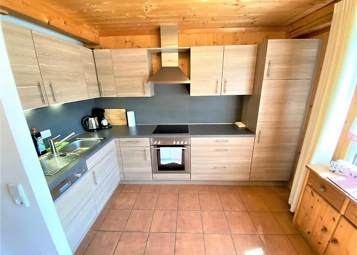 Chalet / Urige Stamperlhuette Auf Ue. 1250m+dampfbad هوهنتاورن